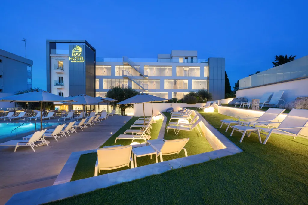 Ray Hotel, Perama, Grčka — fotografija 27
