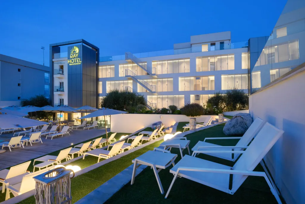 Ray Hotel, Perama, Grčka — fotografija 28