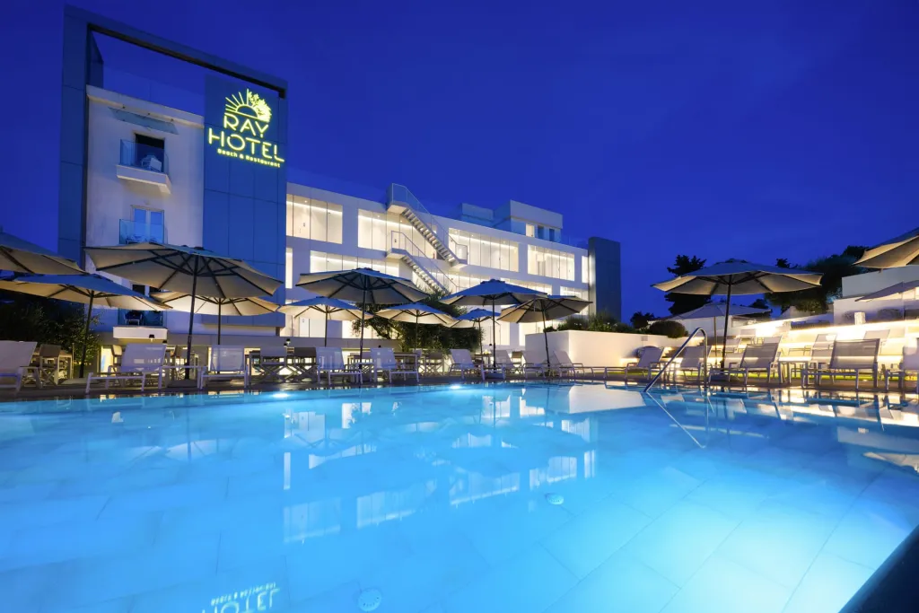 Ray Hotel, Perama, Grčka — fotografija 32