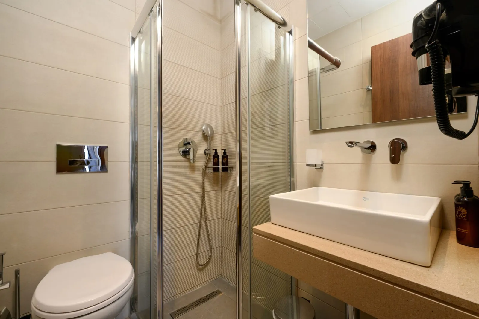Ray Hotel, Perama, Grčka — Small Double