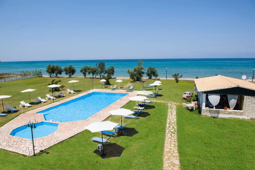 S & C Kosmos Beach Hotel, Roda, Grčka — fotografija 1