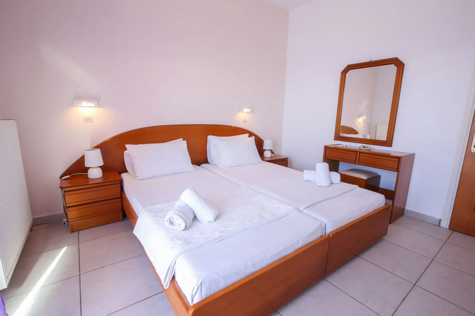S & C Kosmos Beach Hotel, Roda, Grčka — Apartment 1 bedroom with side sea view