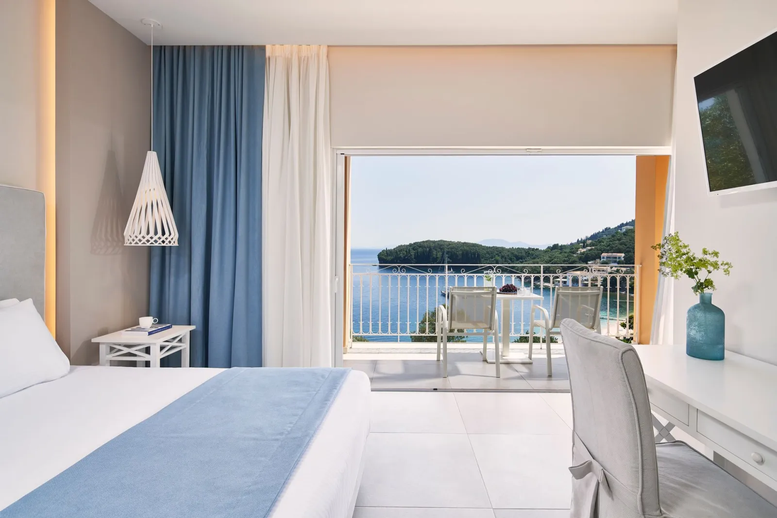 San Antonio Corfu Resort, Kalami, Grčka — Panorama Junior Suite Sea View
