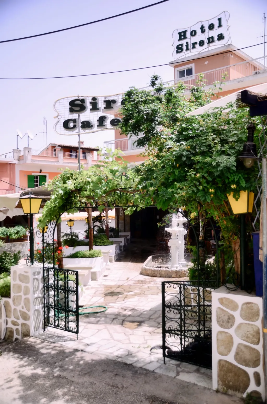 Sirena Beach Hotel, Guvija, Grčka