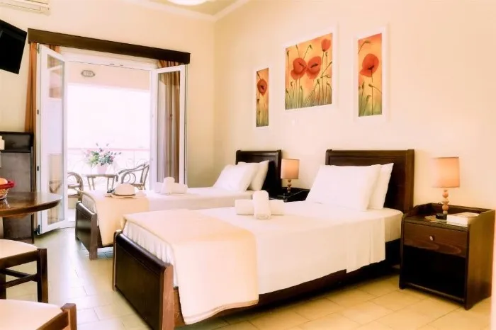 Sirena Beach Hotel, Guvija, Grčka — Double Room or Twin Garden/Village View