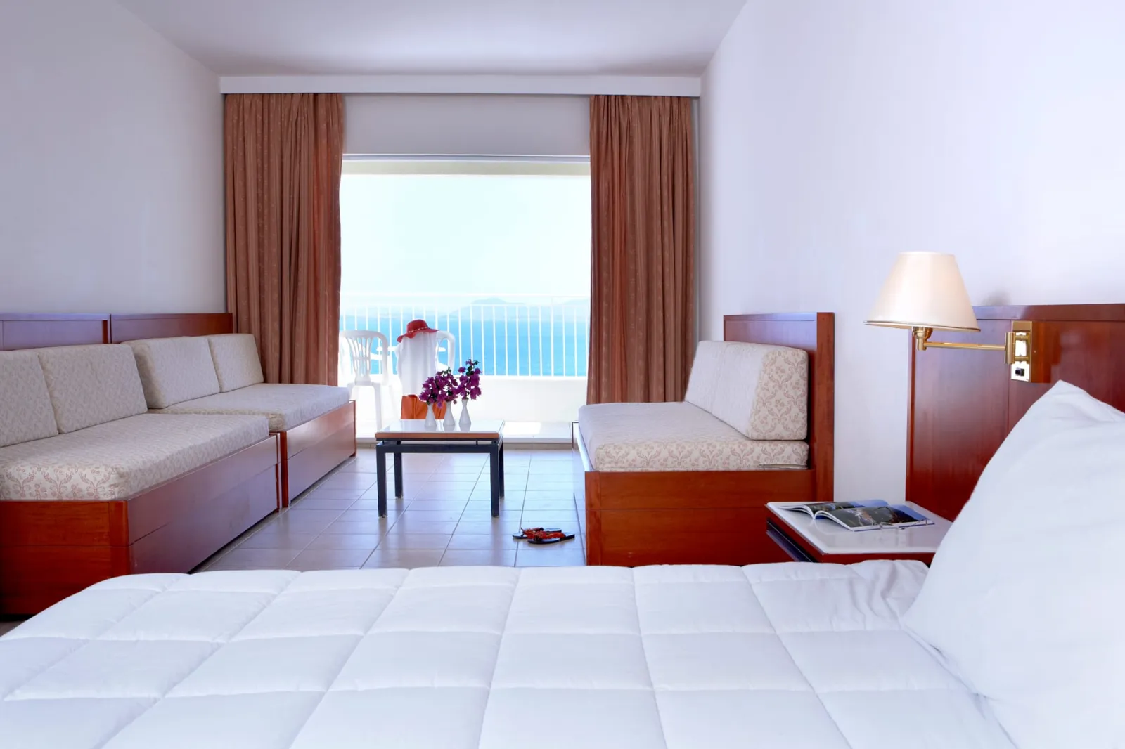 Sunshine Vacation Club Corfu, Nisaki, Grčka — Family Room Sea View  Main Building 5 Pax