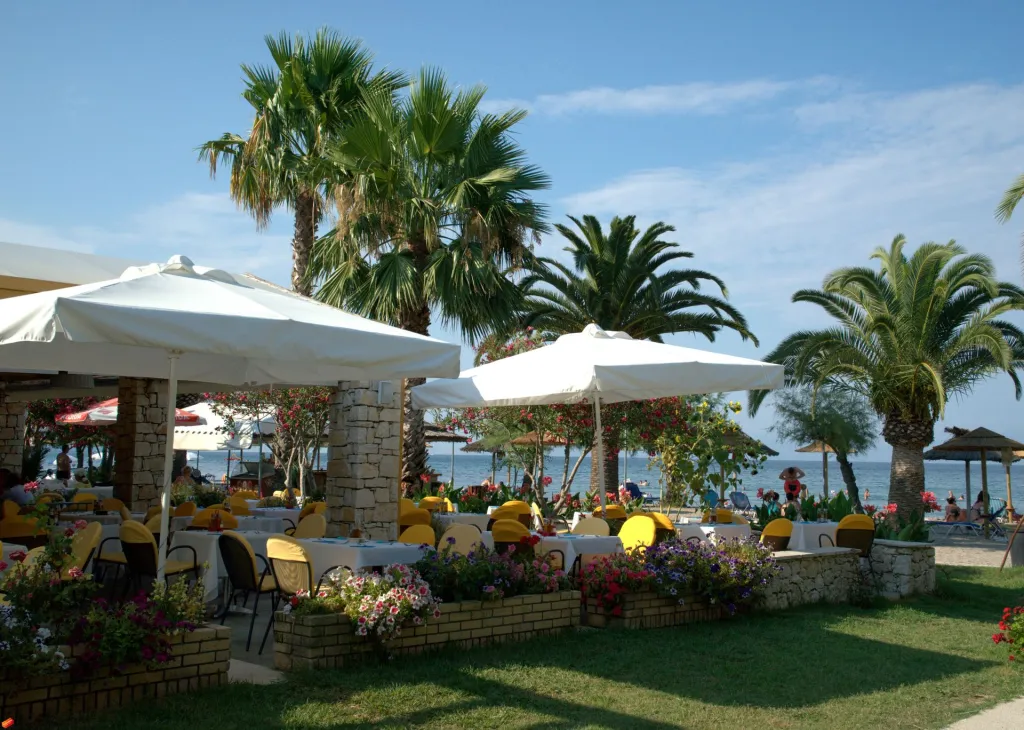 Three Stars Beach Hotel, Moraitika, Grčka — fotografija 10