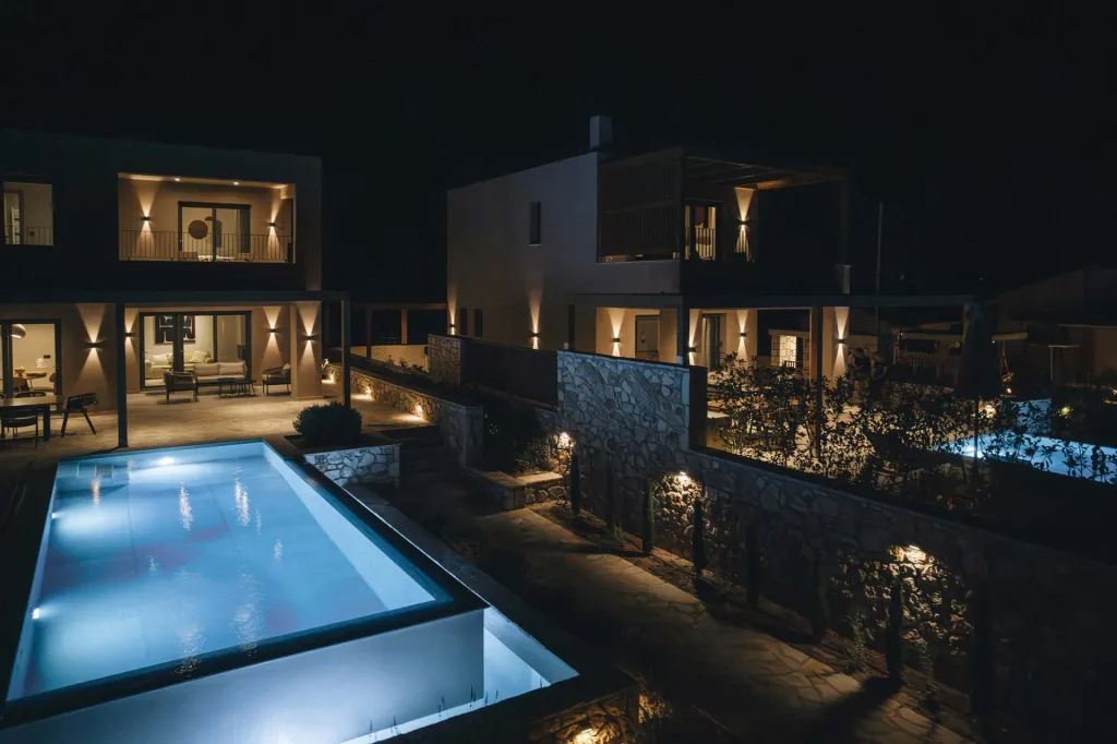 Ora Blu Villas, Mitikas, Grčka