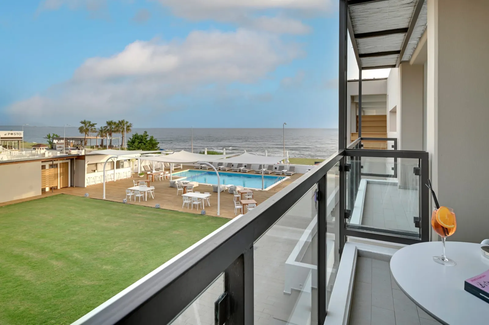 Sesa Boutique Hotel + Restaurant Preveza, Kanali, Grčka — Superior Room with Side Sea View