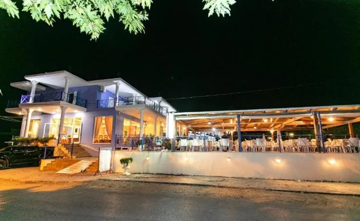 Sunrise Beach Hotel, Amudija, Grčka — plaža
