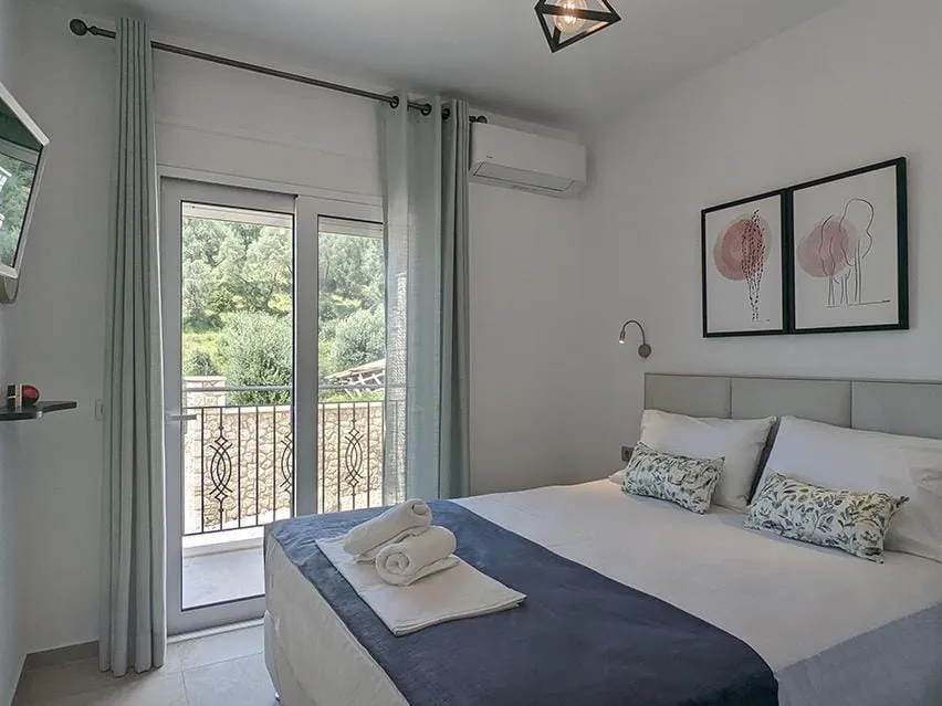 Natura Luxury Suites Parga, Parga – Falopa, Grčka — Apartment with Sea View