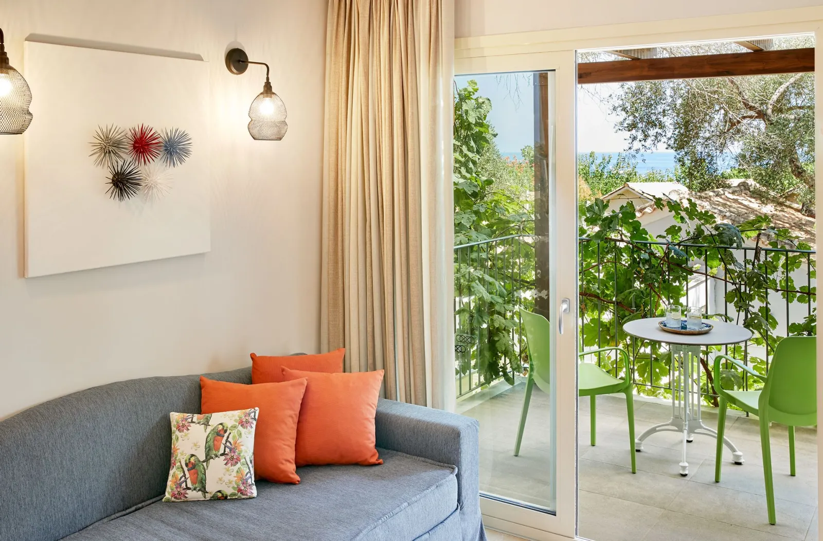 Parga Beach Resort, Parga – Valtos, Grčka — Premium Garden Room with Partial Sea View