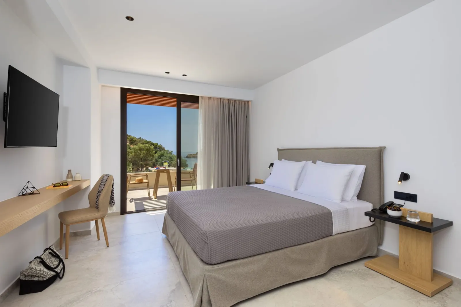 Arete Lifestyle Hotel, Agia Paraskevi – Sivota, Grčka — Seafront Suite