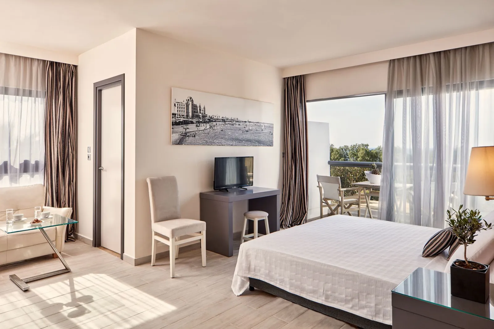 All Senses Ocean Blue Seaside Resort By Anayia All-Inclusive Resorts, Rodos, Grčka — Suite with Panoramic View