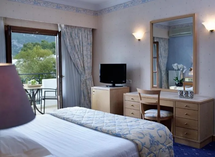 Mitsis Galini, Grčka — Single Room Mountain View