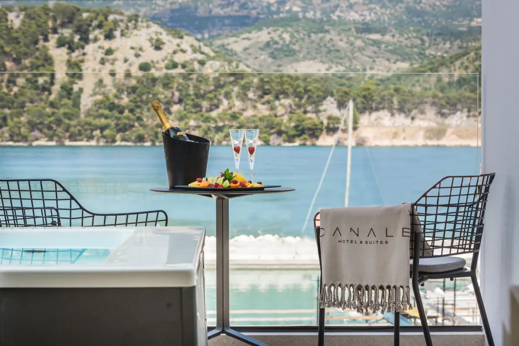 Canale Hotel & Suites, Argostoli, Grčka — fotografija 1