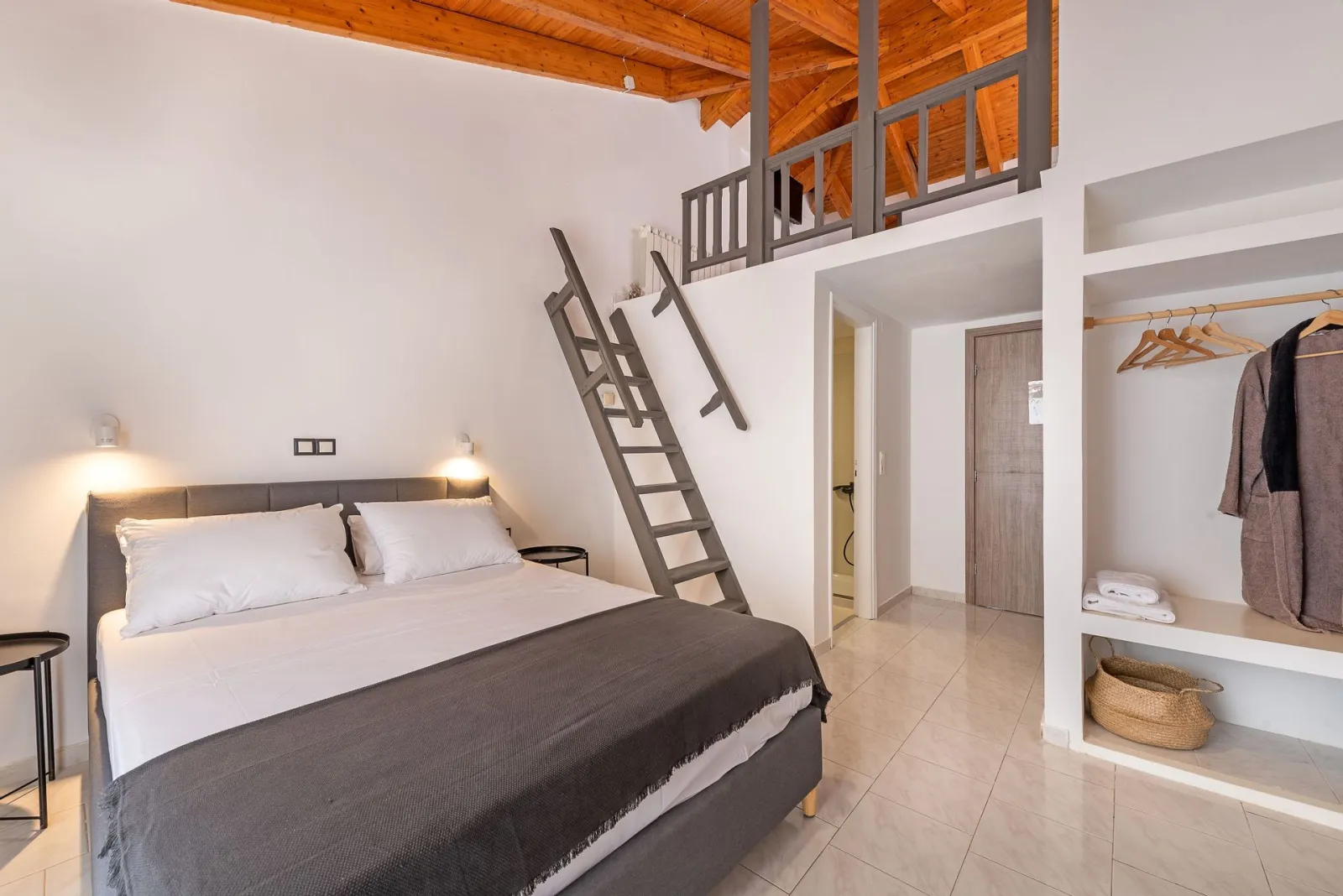 Costa Azzurra Hotel, Skala, Grčka — Junior Suite with Sea View 40m²