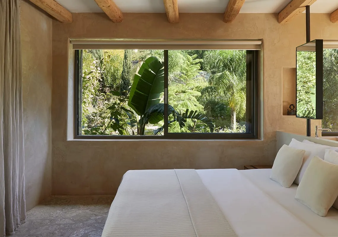 F ZEEN KEFALONIA, Lourdata, Grčka — SUPERIOR RAW RETREAT (SIDE SEA VIEW)
