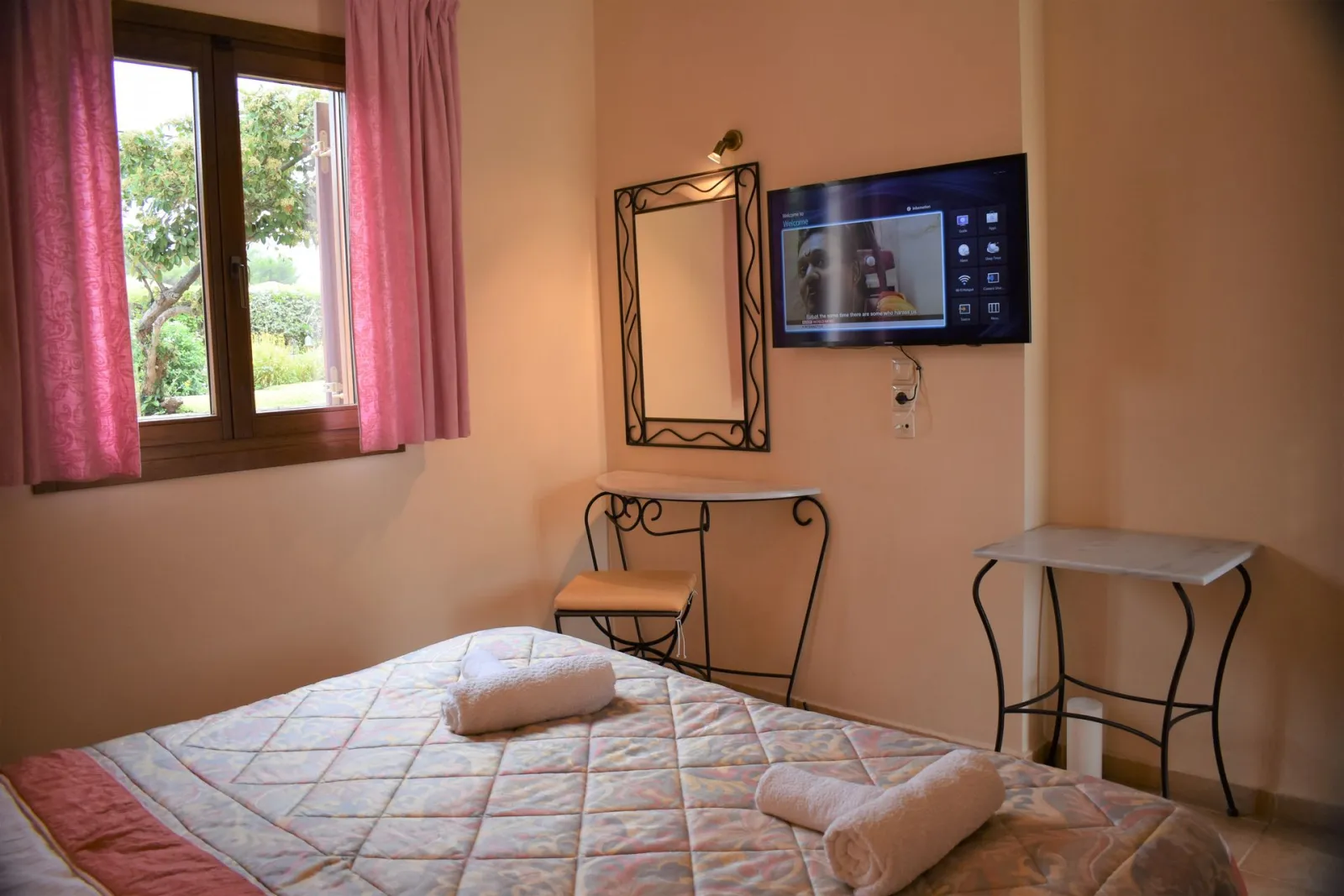 Melidron Stylish Hotel & Apartments Kefalonia, Skala, Grčka — Small Apartment Ground Floor