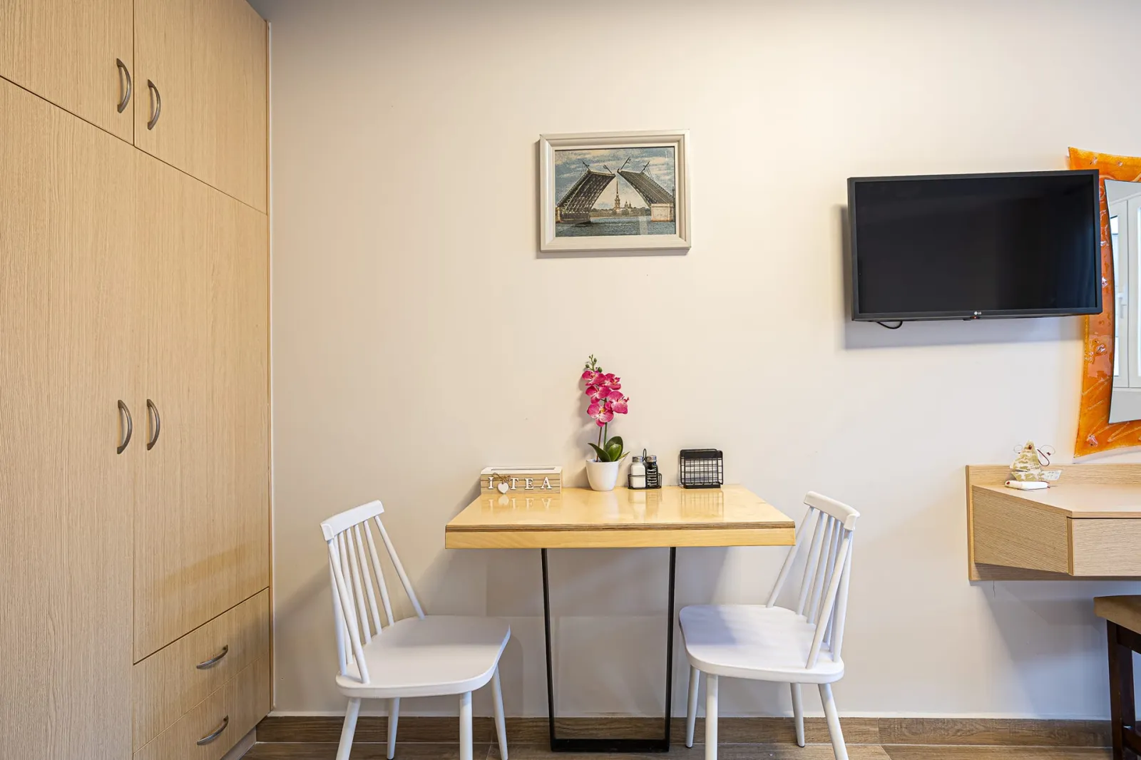 Akrogiali Aparments, Bali, Grčka — One Bedroom Suite with Veranda 2–4 pax