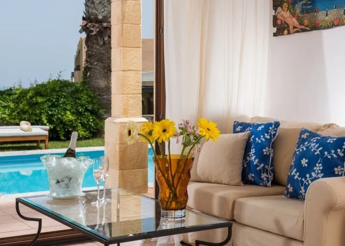 Aquila Rithymna Beach, Rethymno, Grčka — Bungalow Suite Private Pool Mythica Sea View
