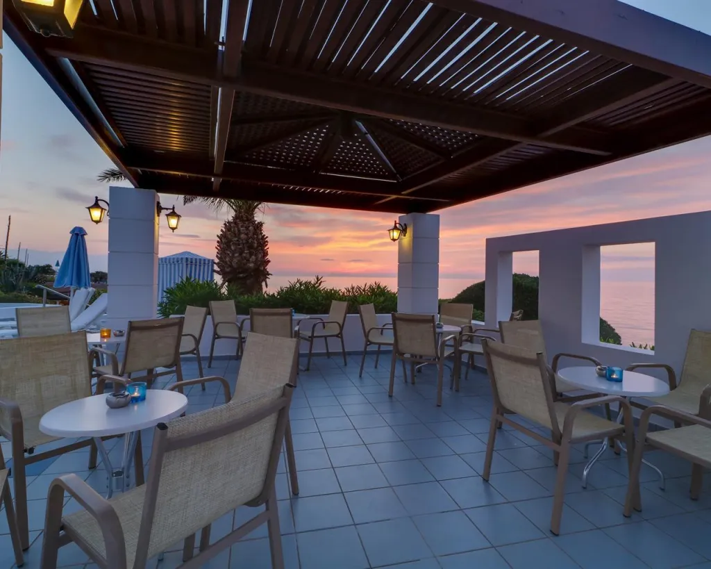 Creta Royal Hotel/Adults Only, Grčka — bazen