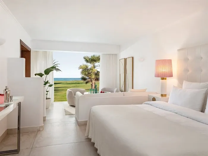 Grecotel Creta Palace Luxury Resort, Rethymno, Grčka — Family Bungalow Suite Palace Side Sea View