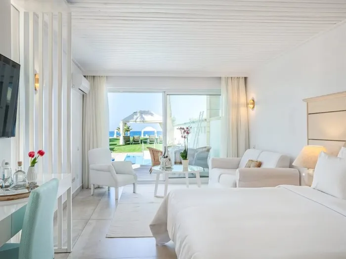 Grecotel Creta Palace Luxury Resort, Rethymno, Grčka — Junior Suite Private Pool Sea Front