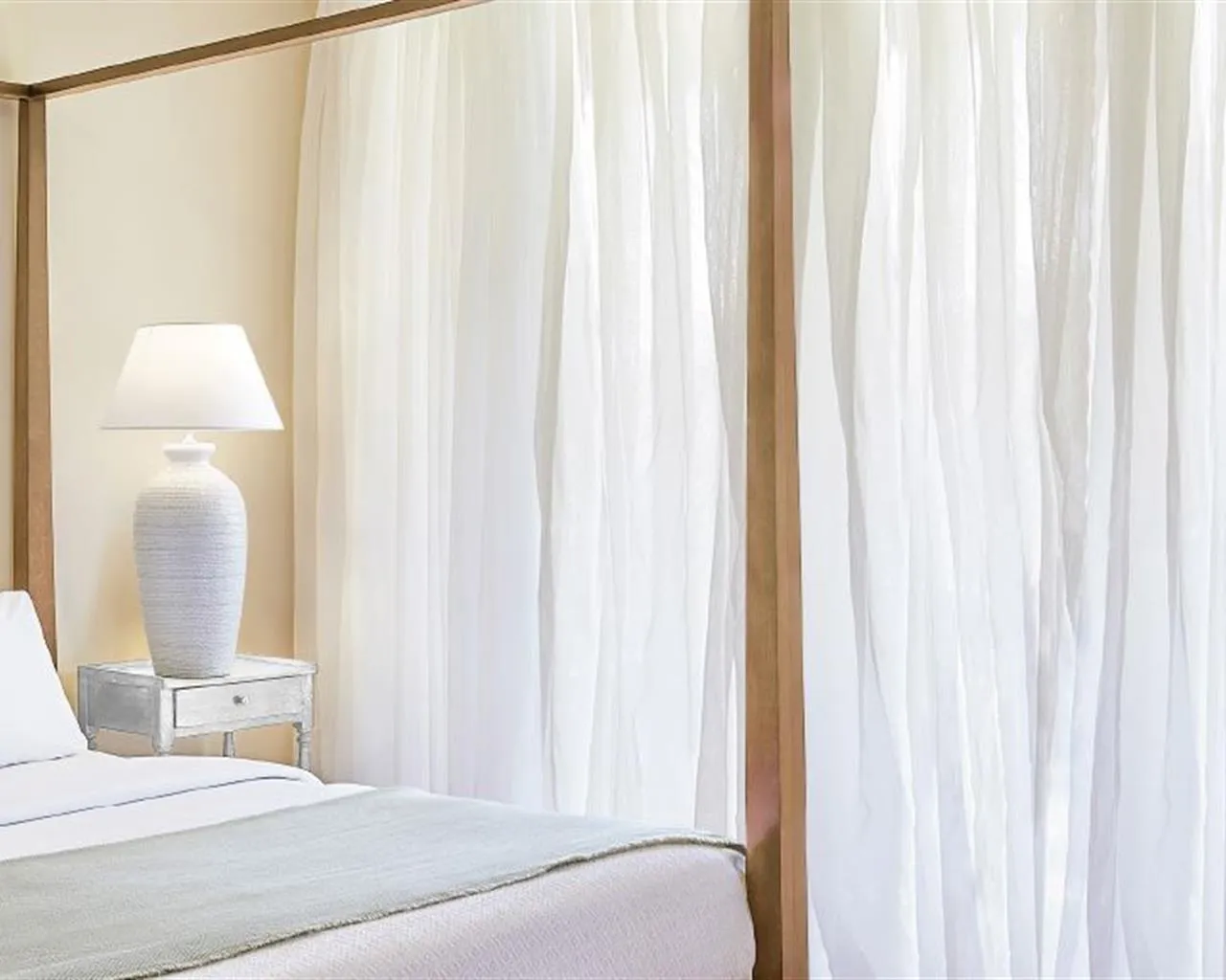Grecotel Plaza Beach House, Rethymno, Grčka — Apartment "Citta Vecchia", by the Pool