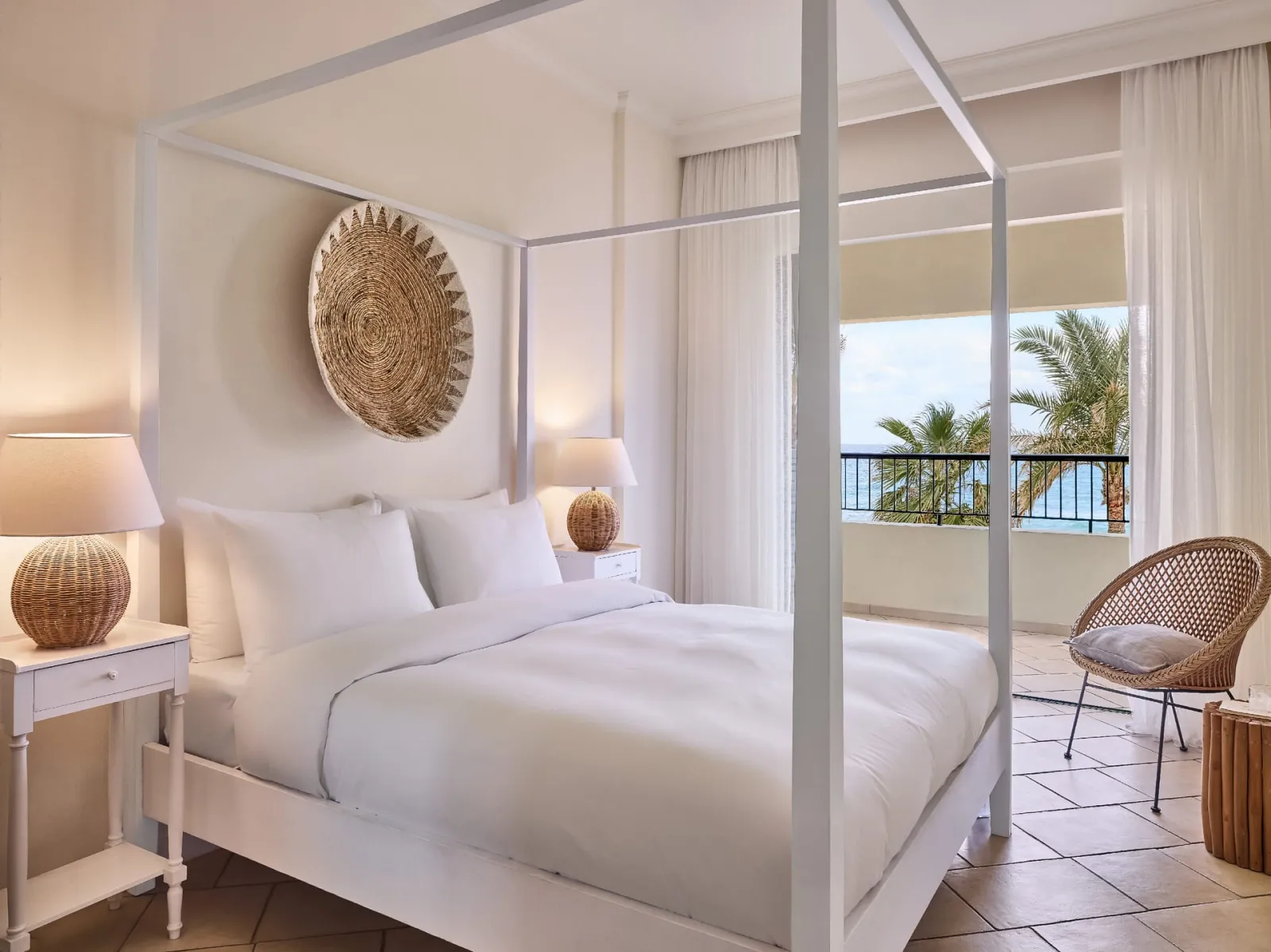 Grecotel Plaza Beach House, Rethymno, Grčka — Sea View Apartment