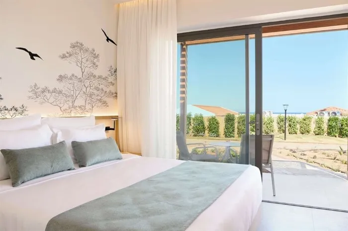 Iberostar Waves Creta Panorama & Mare, Grčka — Family Bungalow Garden View