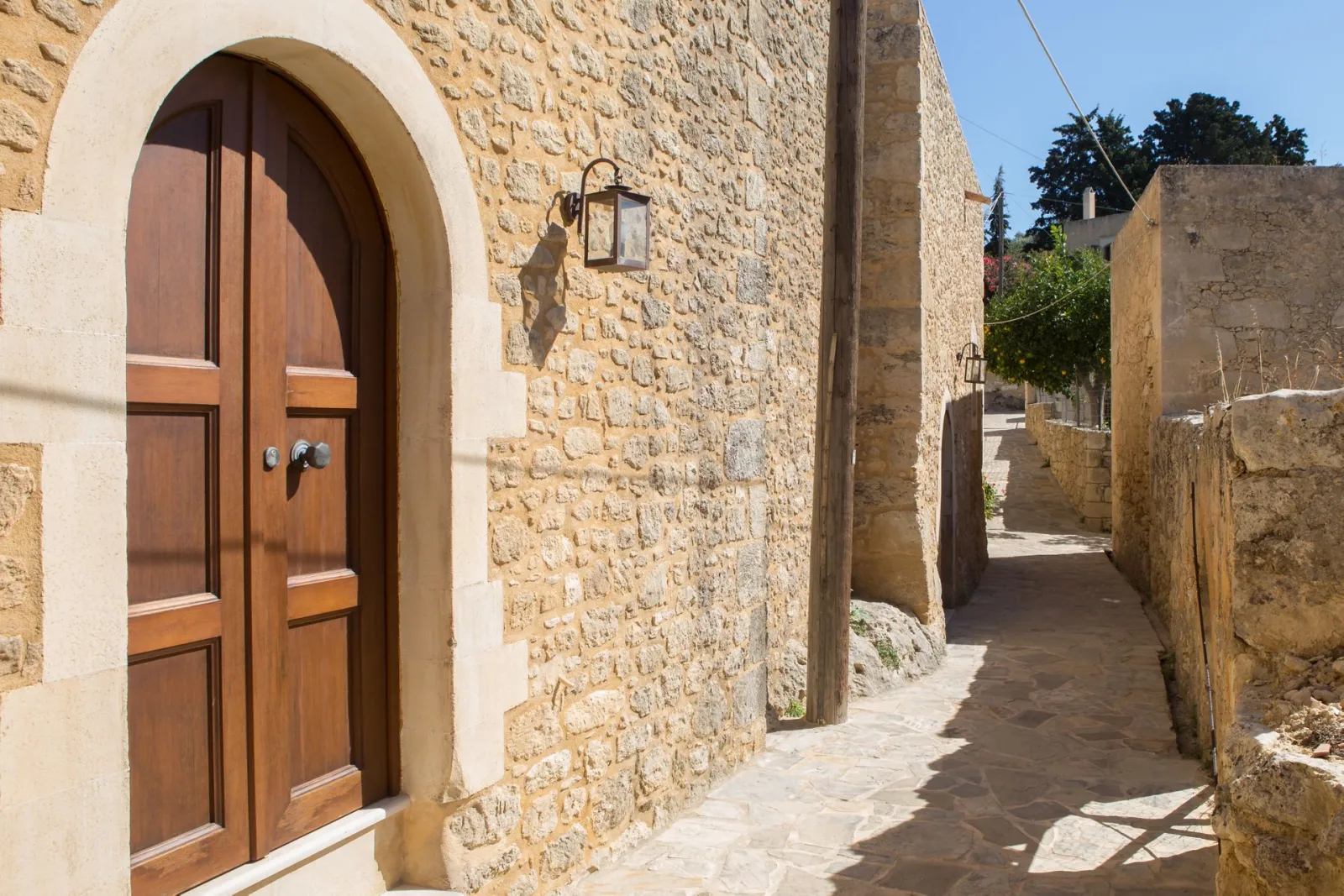 Kapsaliana Village Hotel, Grčka — Historic Olive Mill Suite