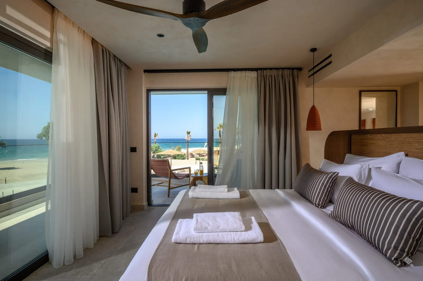 Nalu Resort & Spa, Rethymno, Grčka — Deluxe Suite Seafront