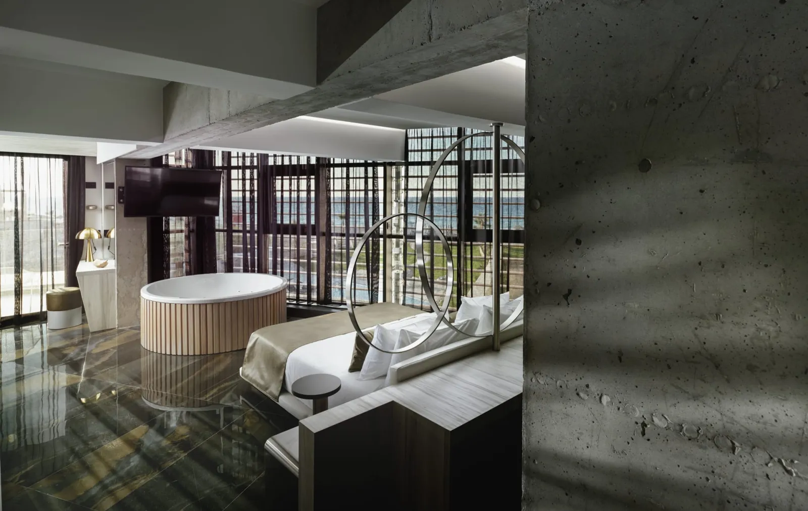 Nautilux by Mage Hotels, Rethymno, Grčka — Deluxe Suite with Hot Tub & Sea View