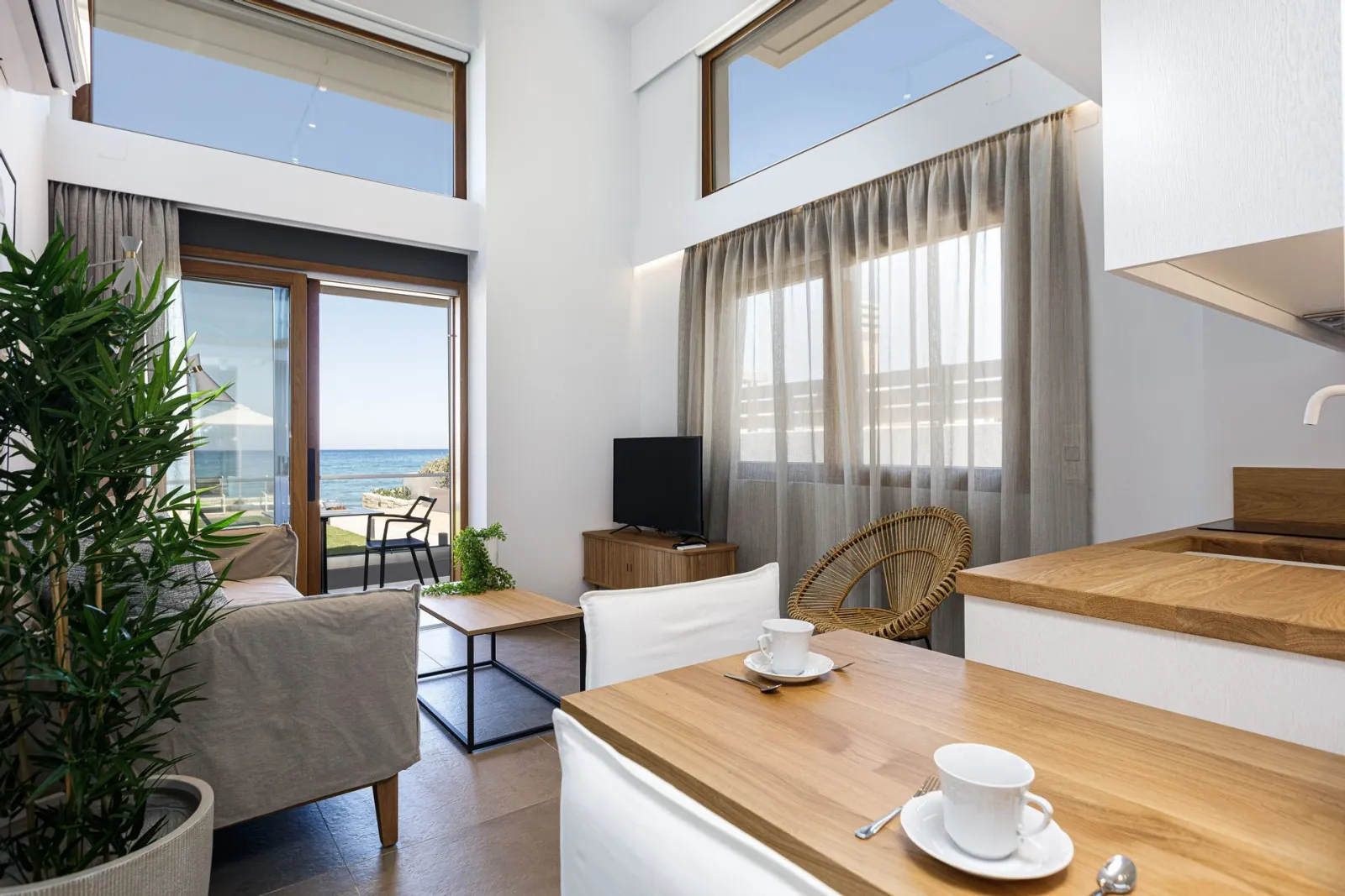 North Coast Seaside Suites Rethymno, Rethymno, Grčka — Superior Suite Sea View | Split Level