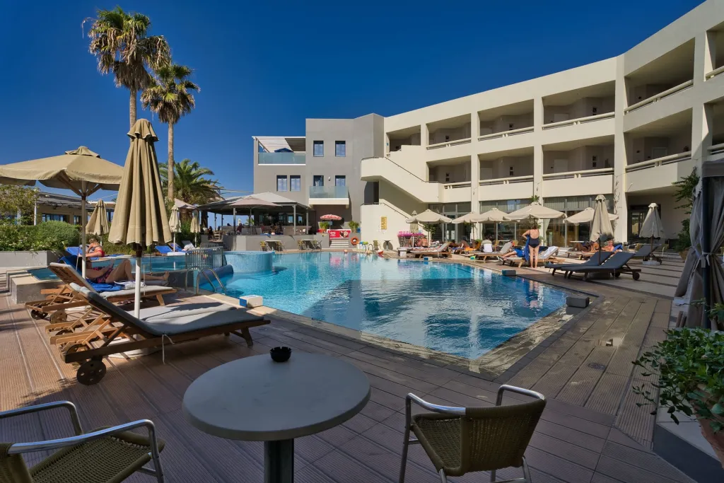 Pearl Beach Rethymno, Rethymno, Grčka — fotografija 12