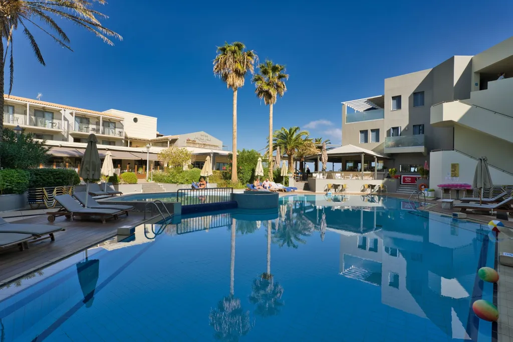 Pearl Beach Rethymno, Rethymno, Grčka — fotografija 27