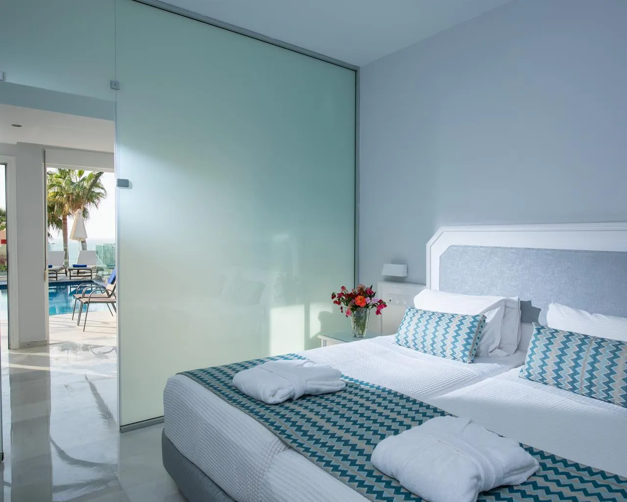 Rethymno Mare & Water Park, Rethymno, Grčka — Family Suite 2 BedRoom Private Pool Side Sea View