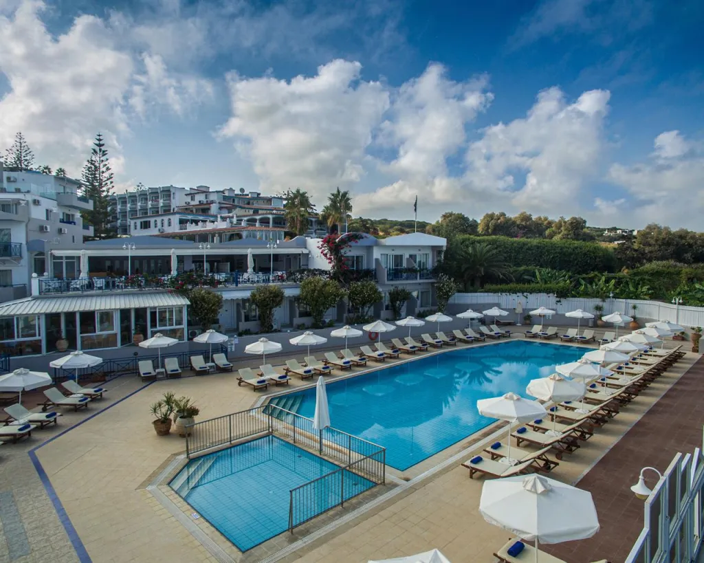 Rethymno Mare Royal & Water Park, Rethymno, Grčka — bazen
