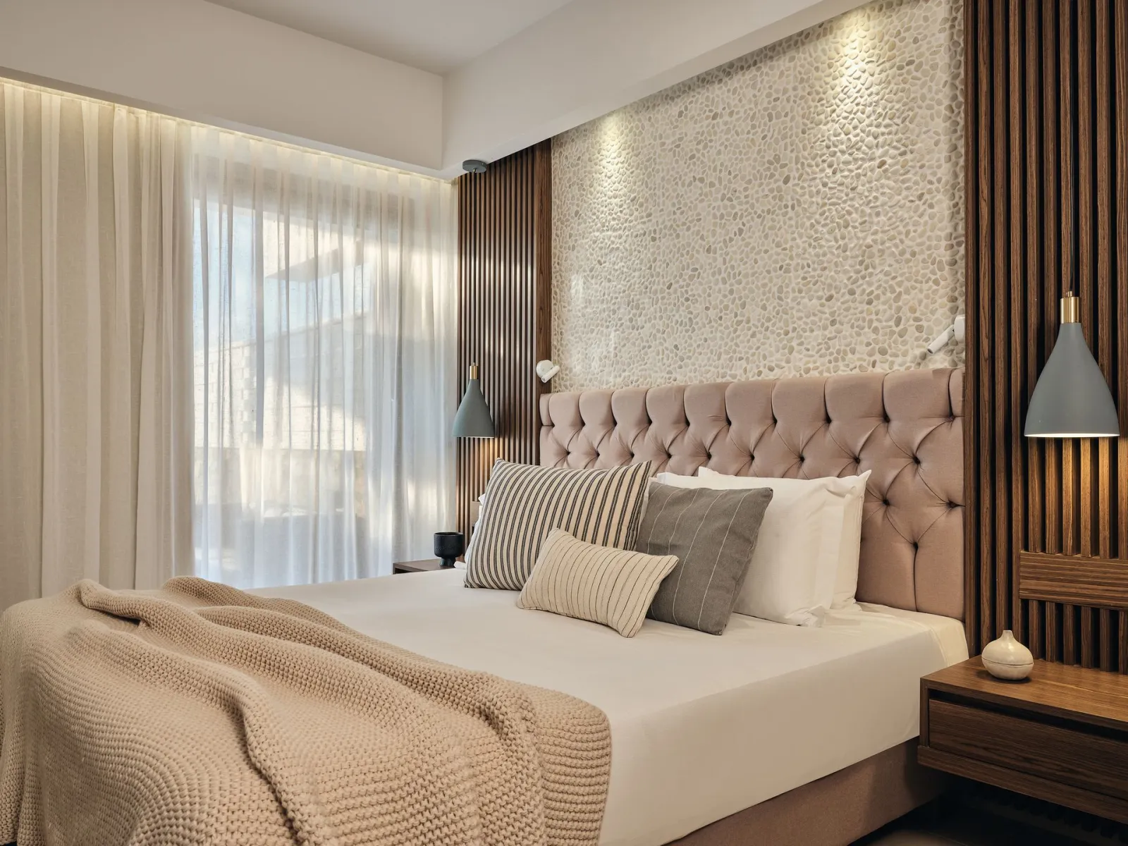 The Royal Blue Resort & Spa, Grčka — Luxury Suite Sea Front with Private Pool