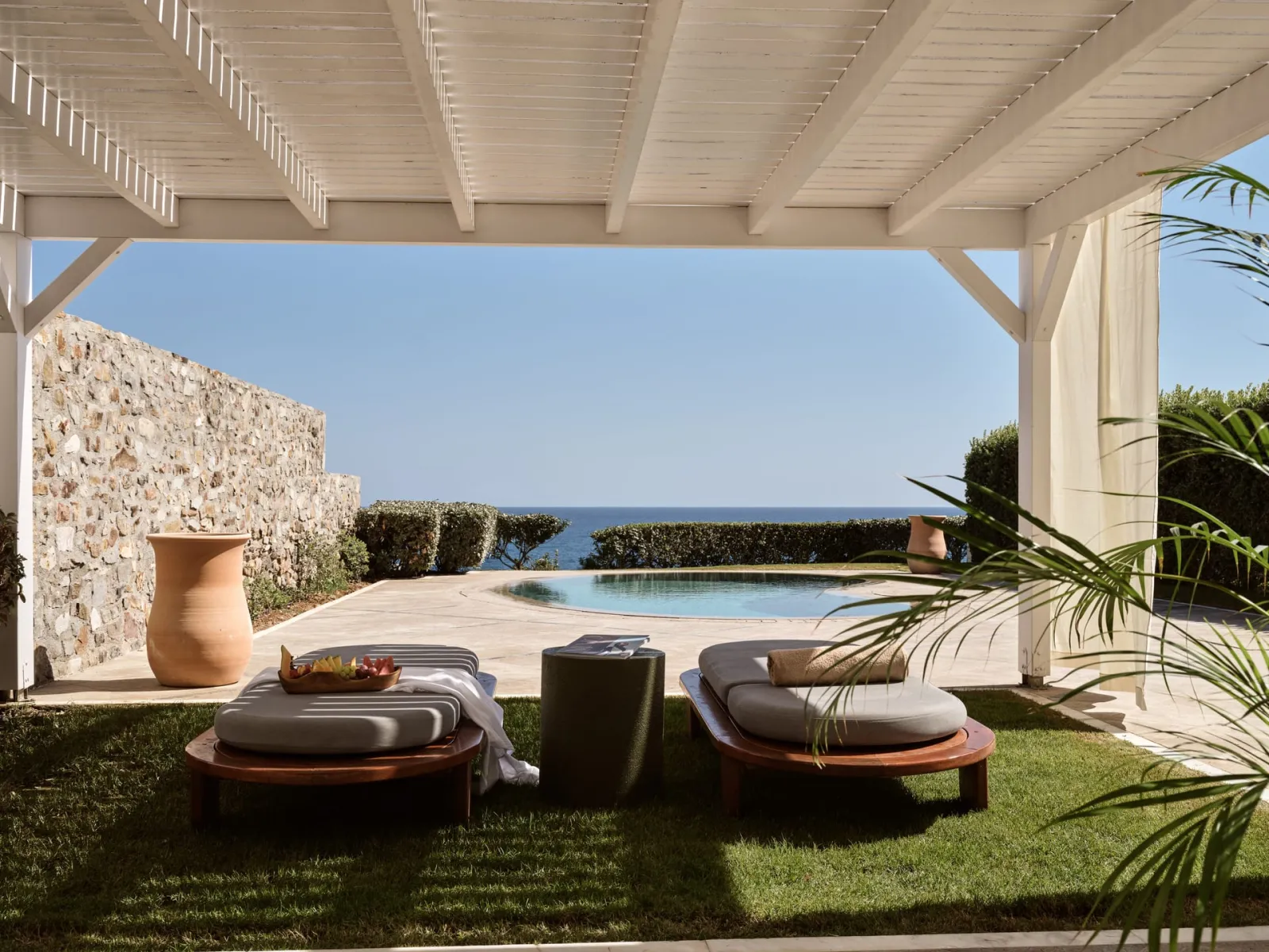 The Royal Blue Resort & Spa, Grčka — Royal Luxury Suite Sea Front with Private Pool