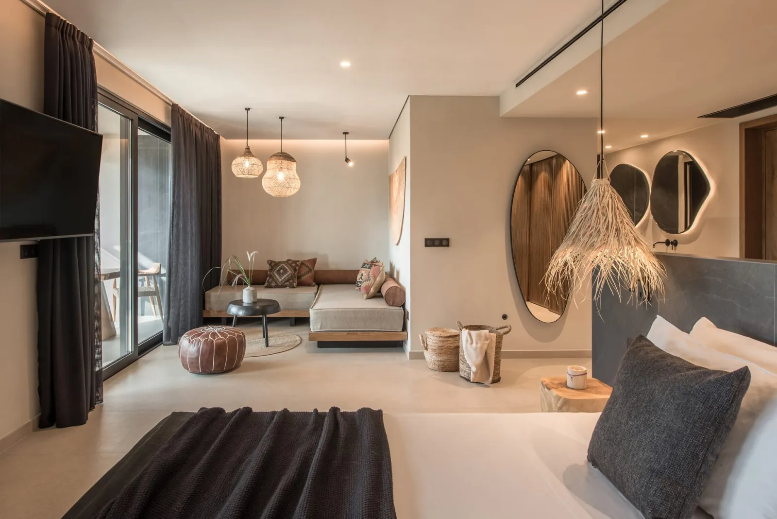 The Syntopia, Rethymno, Grčka — Suite with Jacuzzi