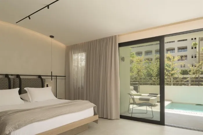 Theartemis Palace, Rethymno, Grčka — Suite Swim Up with Private Heated Pool