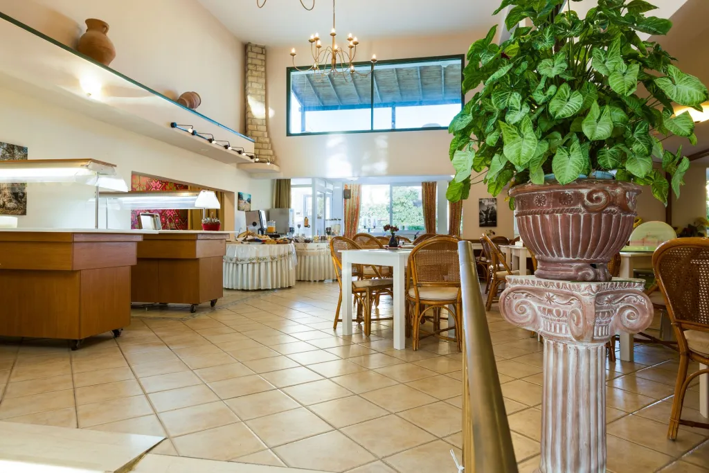 Trefon Hotel Apartments & Suites Crete, Rethymno, Grčka — fotografija 16