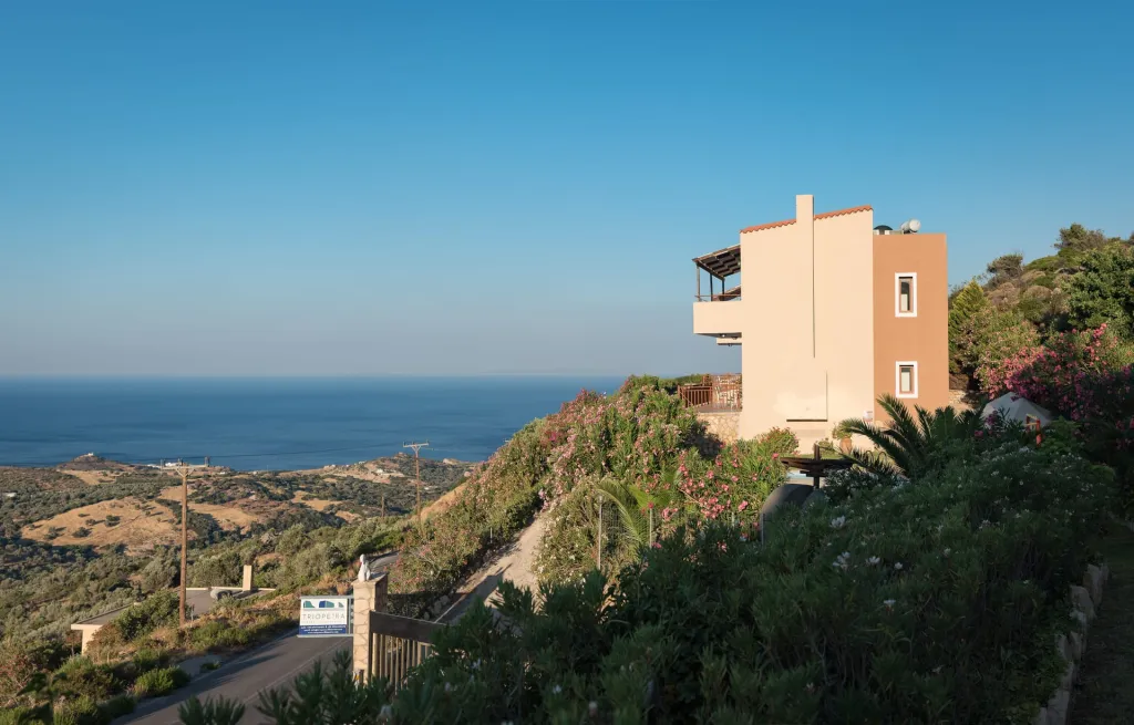 Triopetra Luxury Villas Panagia, Triopetra, Grčka — Superior Villa with Private Pool and Sea/Garden View (Dimitris)