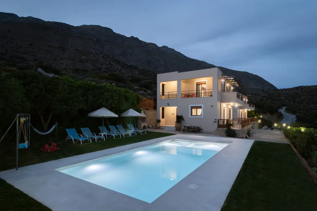 Triopetra Luxury Villas Panagia, Triopetra, Grčka — Superior Villa with Private Pool and Sea/Garden View (Kadiani)
