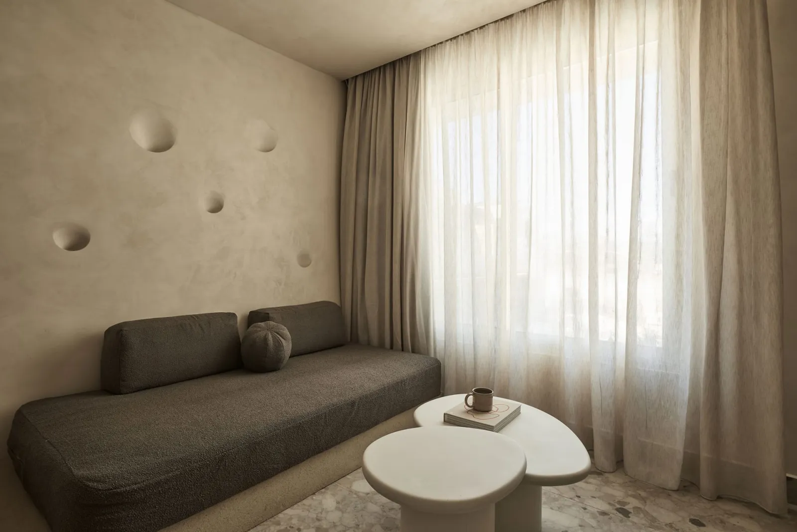 Uzenie All Suites Boutique Resort, Rethymno, Grčka — Loft Bliss Suite Sea View with Hydromassage Bathtub