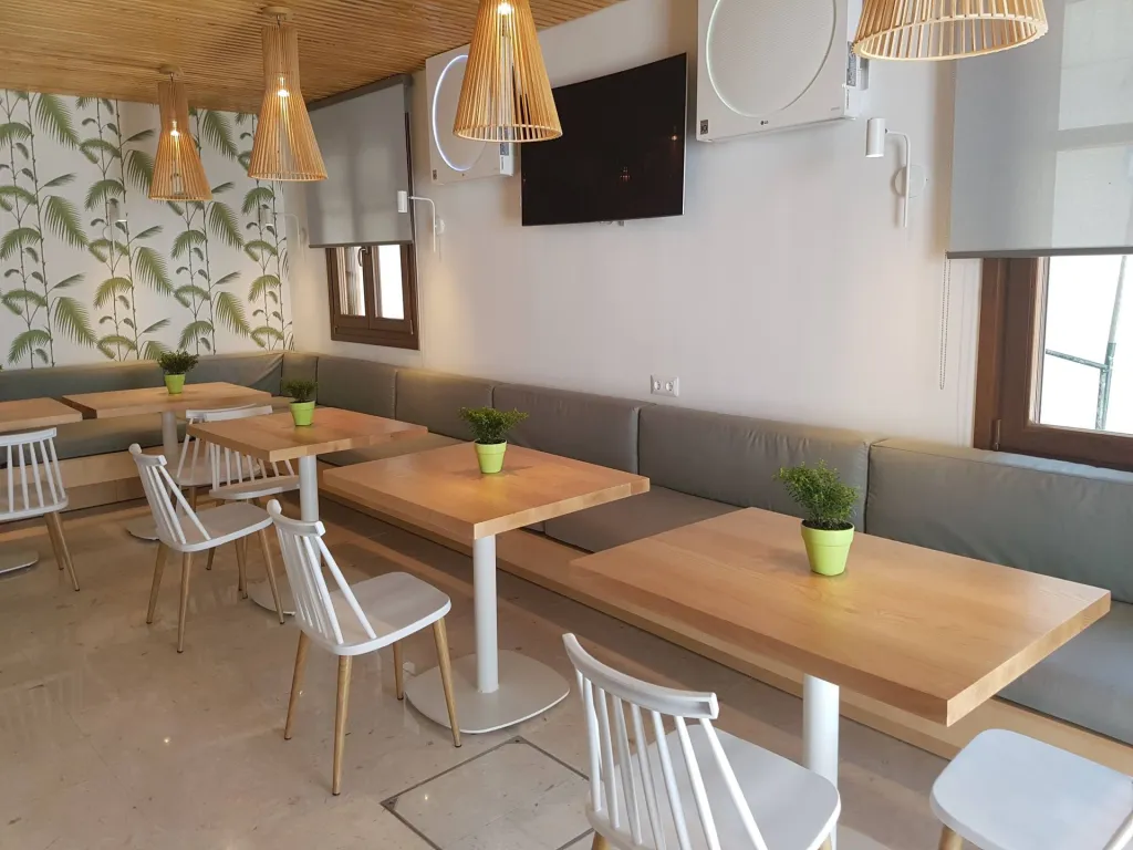 8kto Guest House Skiathos, Grad Skijatos – Kotroni, Grčka — fotografija 4