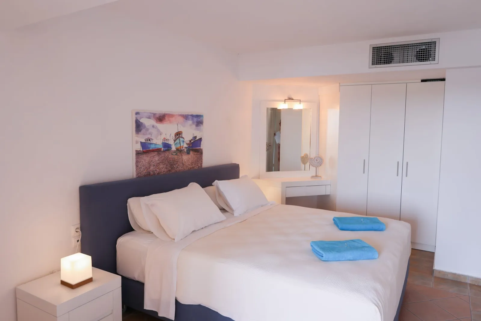 Cape Kanapitsa Hotel Suites, Kanapitsa, Grčka — Family Room Sea View
