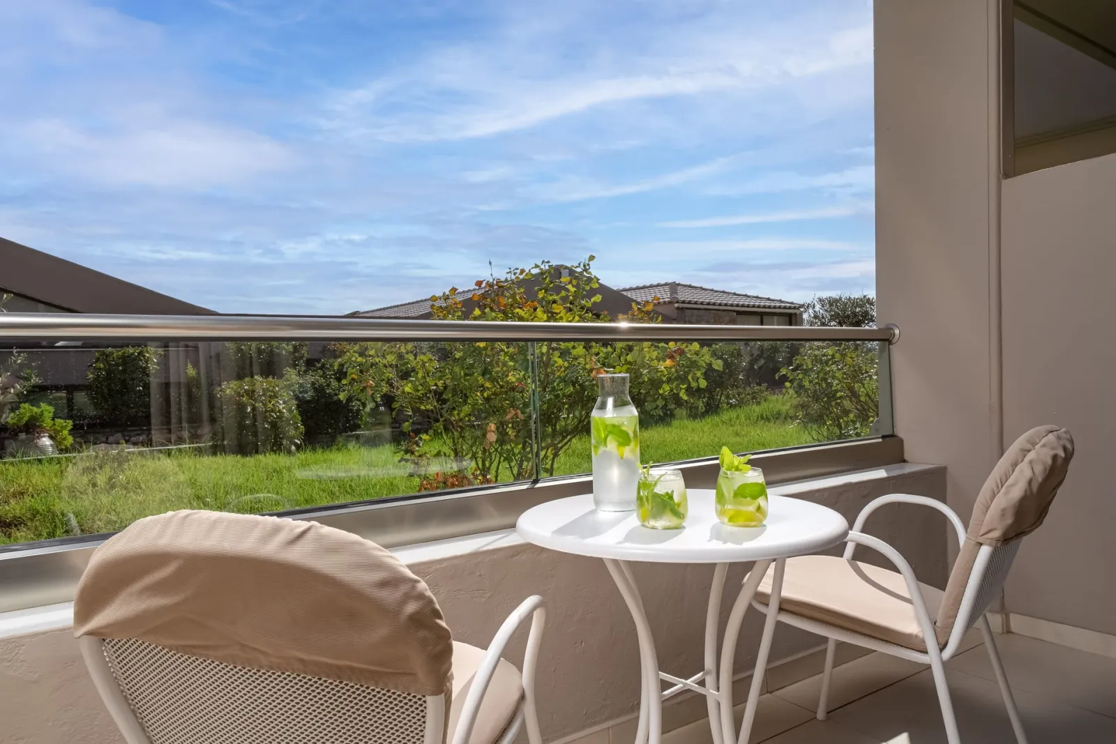 Kassandra Bay Resort, Suites & SPA, Vasilias, Grčka — Classic Double Room Inland View or Garden View